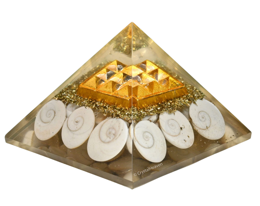 Khushit ShreeAura™ – Crystal Gomati Chakra Wealth Pyramid ⭐